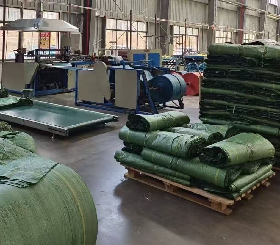 Food packaging bag handling scene