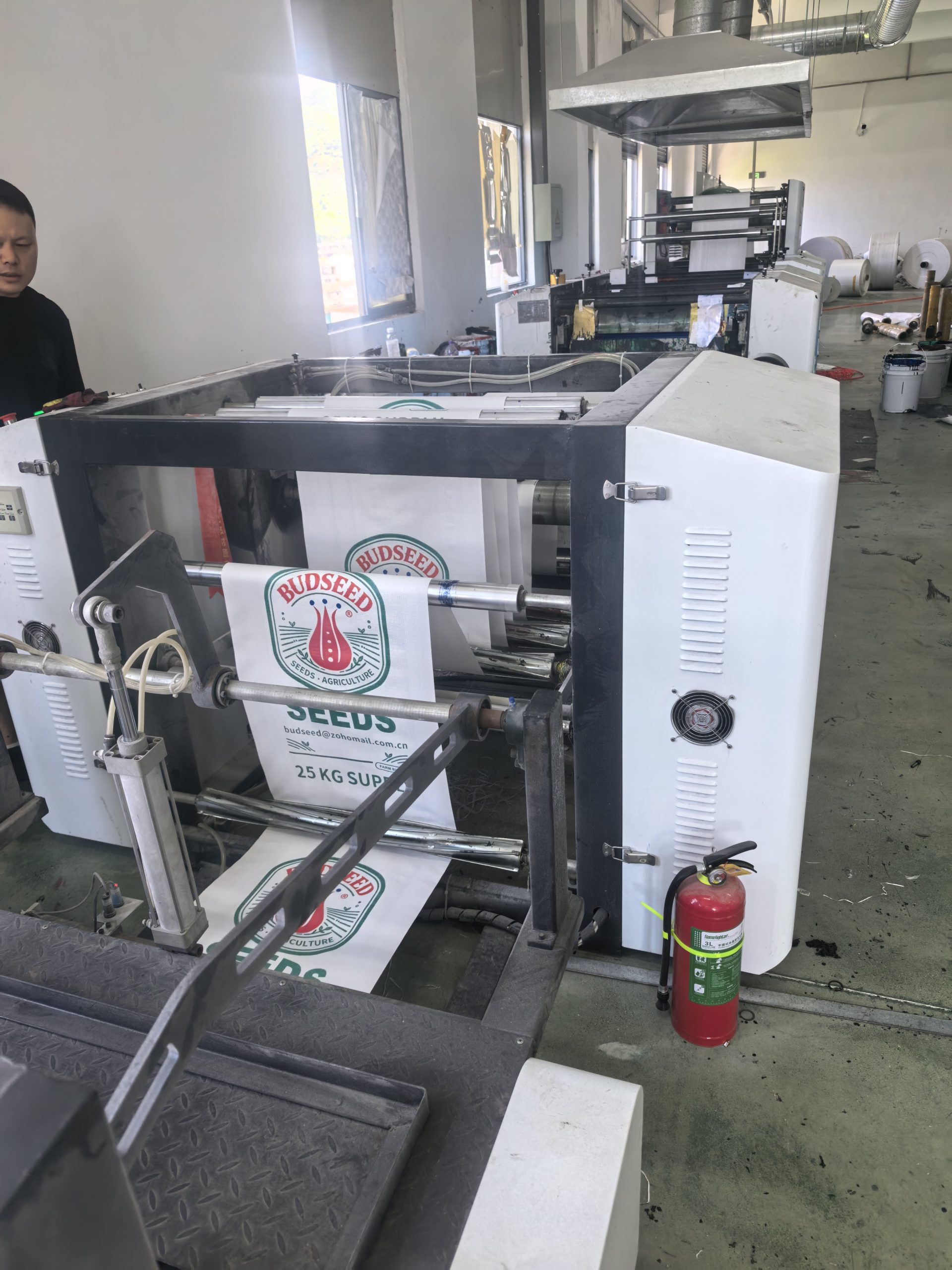 Custom packaging bags for global buyers